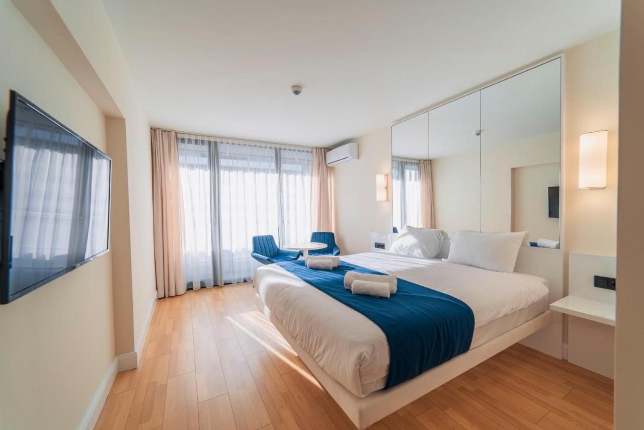 Orbi City Luxury Towers Aparthotel Batumi Exterior foto